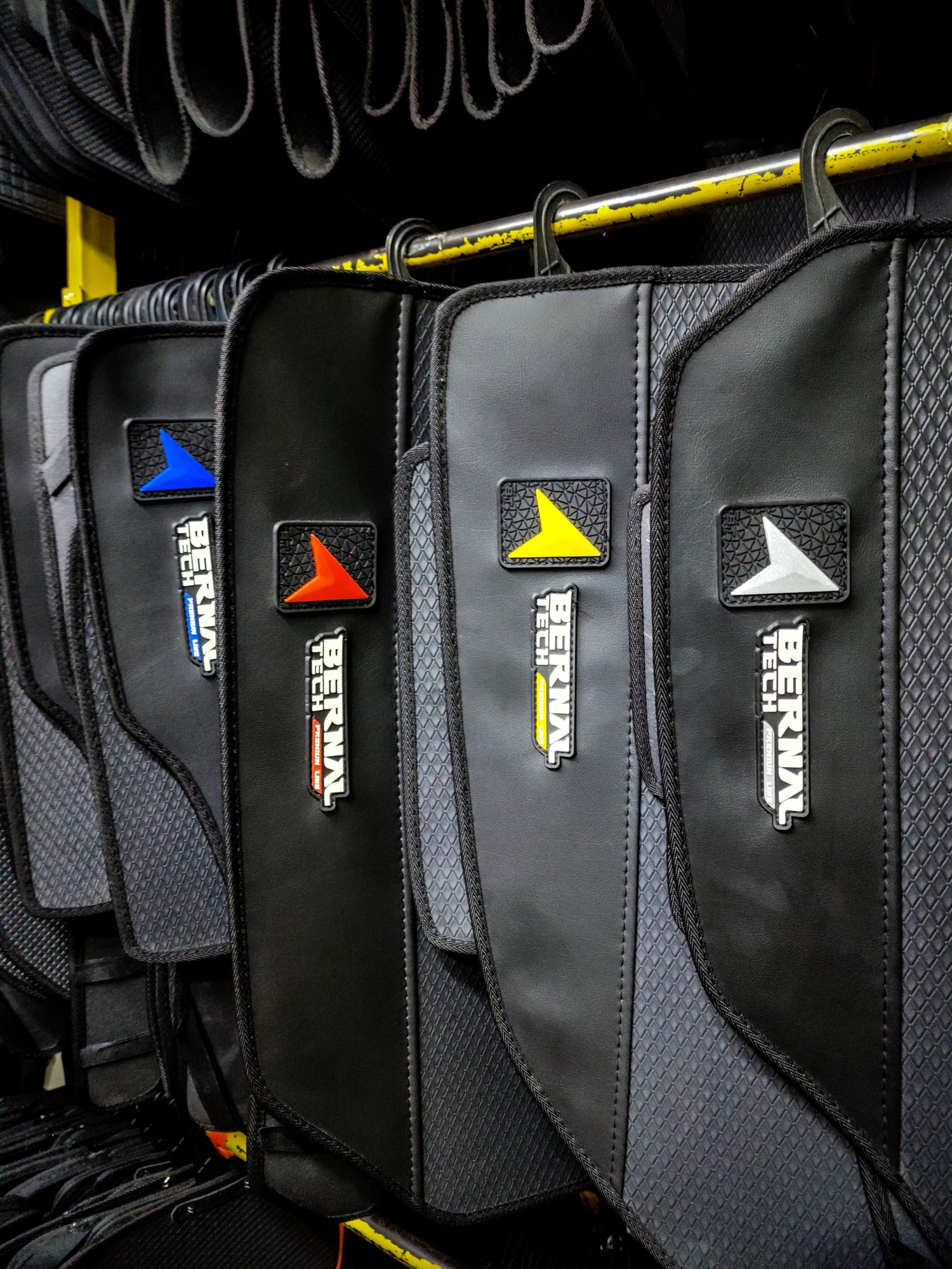 4 beneficios de nuestros Tapetes para carro que mejoran tu experiencia de conducción