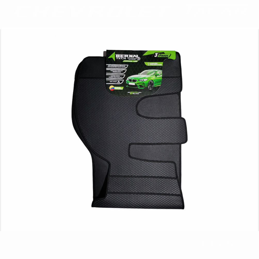 TAPETE PARA CARRO TACAR PREMIUM CHERVROLET NRR 2023