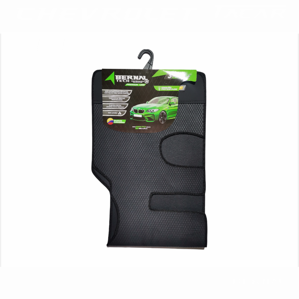 TAPETE PARA CARRO TACAR PREMIUM CHERVROLET NHR 2010