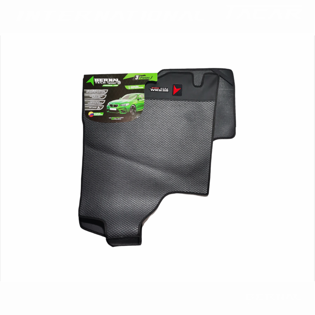 TAPETE PARA CARRO TACAR PREMIUM INTERNATIONAL EAGLE 1995
